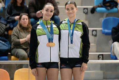 Martina Chaboye i Adriana Curto. Eix